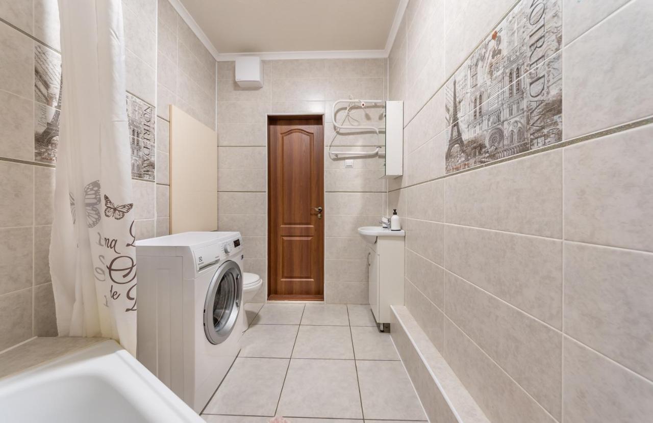 Осокорки Русовой 3 Apartman Kijev Kültér fotó